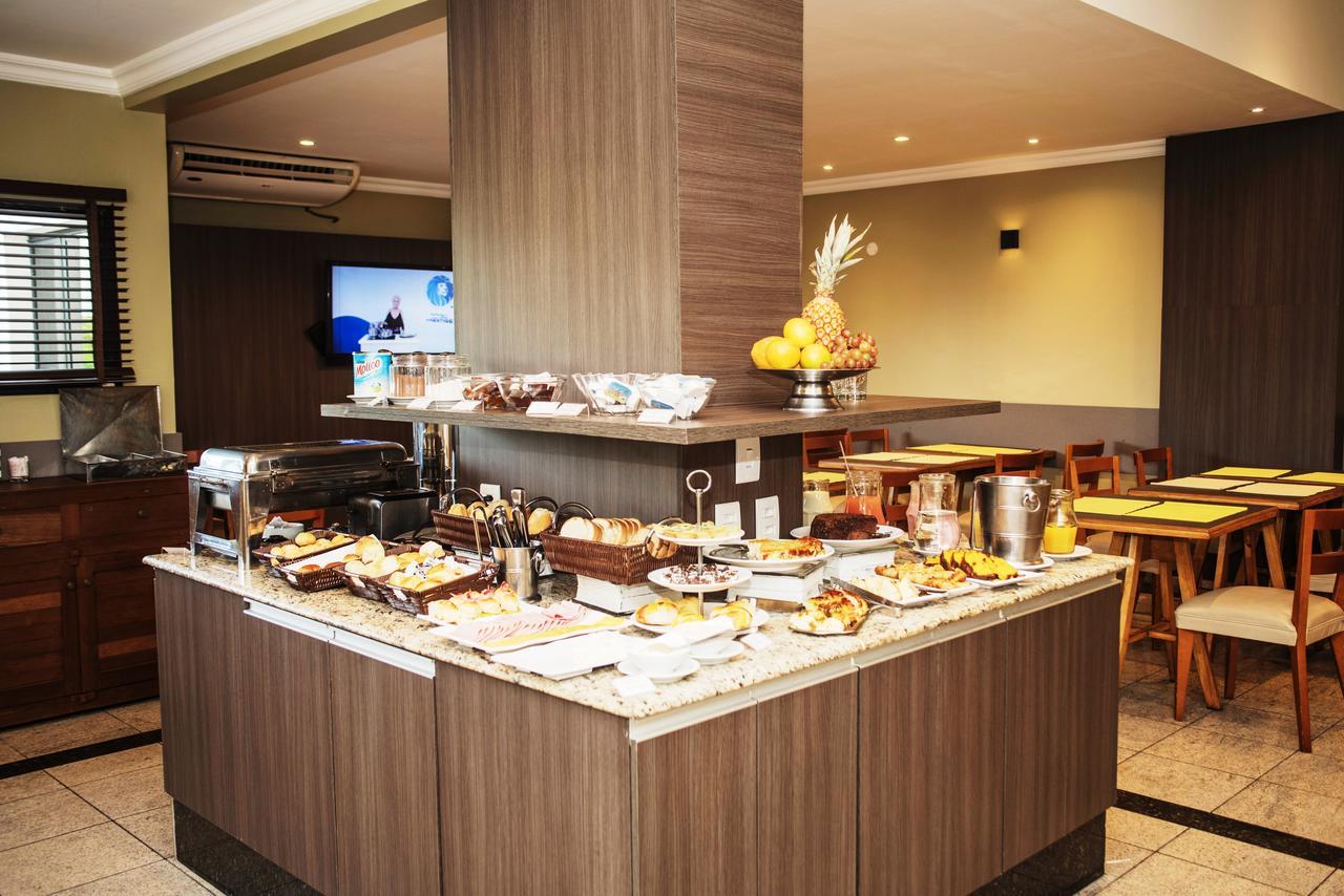 Summit Montese Tower Hotel Resende Bagian luar foto